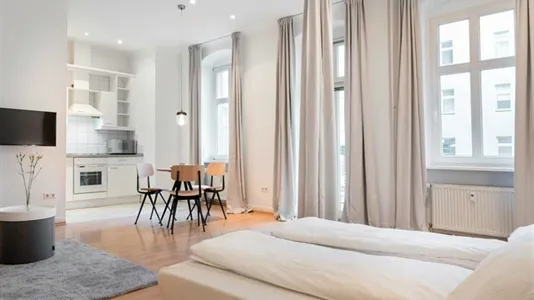 Apartments in Berlin Pankow - photo 3