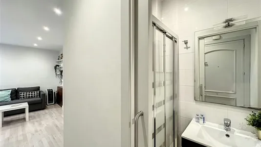 Apartments in Madrid Retiro - photo 6