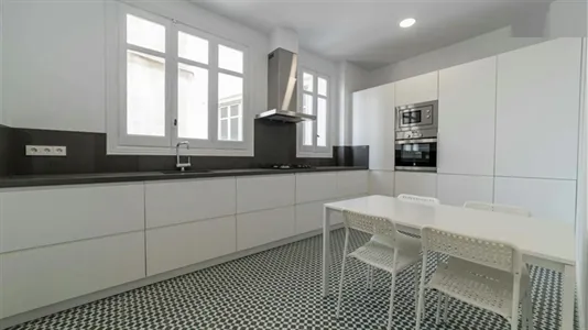 Rooms in Valencia Extramurs - photo 4