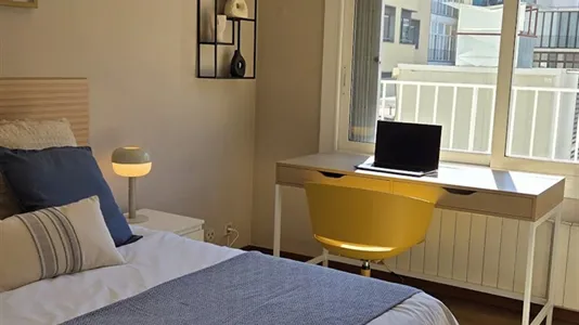 Rooms in Barcelona Eixample - photo 5