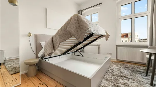 Apartments in Location is not specified - photo 8