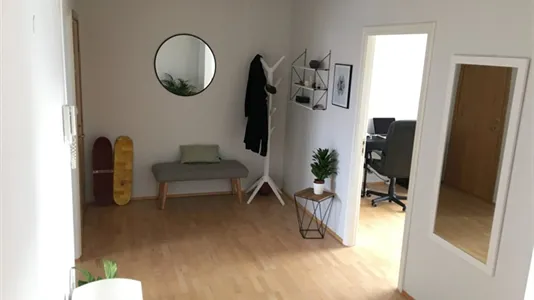 Rooms in Reykjavík Hlíðar - photo 10