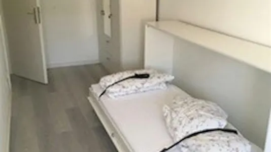 Rooms in Berlin Charlottenburg-Wilmersdorf - photo 3