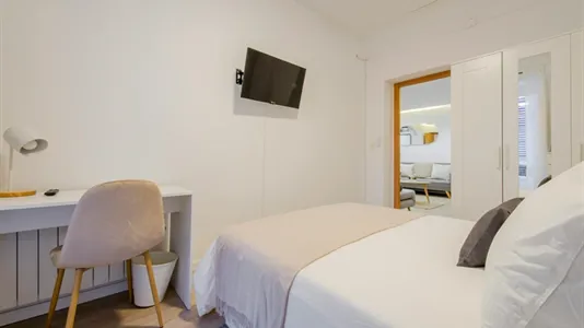 Rooms in Madrid Centro - photo 4