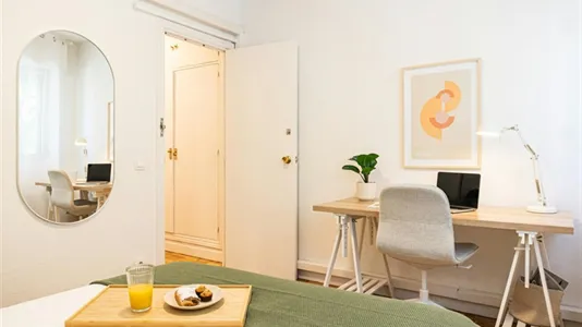 Rooms in Madrid Retiro - photo 4