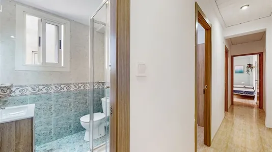 Rooms in Castellón de la Plana/Castelló de la Plana - photo 5