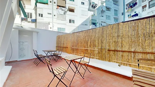 Rooms in Valencia Extramurs - photo 5