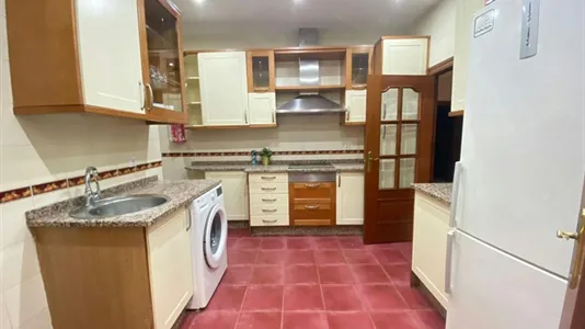 Rooms in Madrid Retiro - photo 6