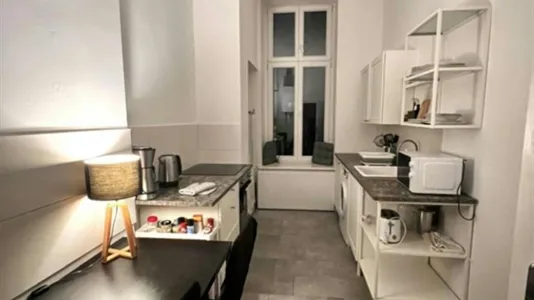Rooms in Berlin Mitte - photo 1