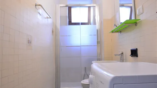 Rooms in Cagliari - photo 9
