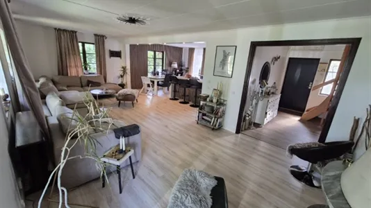 Houses in Hässleholm - photo 2