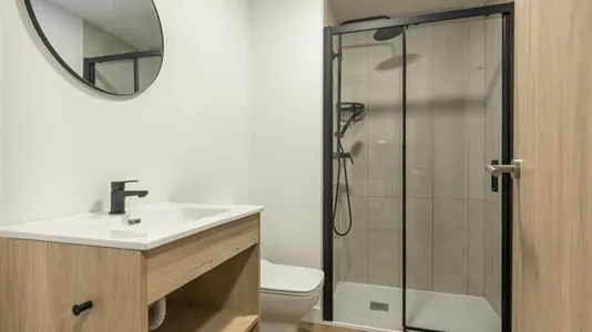 Rooms in Madrid Moncloa-Aravaca - photo 7