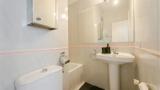 Rooms in Madrid Chamberí - photo 4