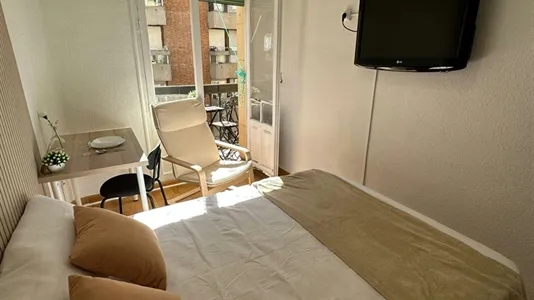 Rooms in Madrid Salamanca - photo 7