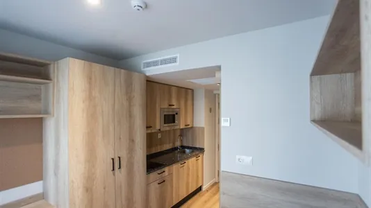 Apartments in Bilbao - photo 5