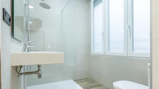 Rooms in Valencia Ciutat Vella - photo 5