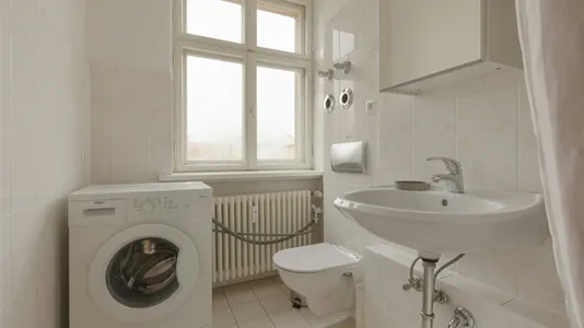 Rooms in Berlin Friedrichshain-Kreuzberg - photo 9