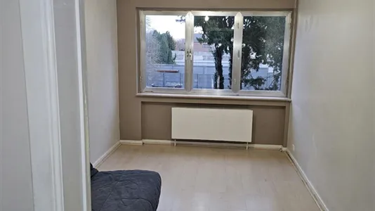 Rooms in Sint-Pieters-Leeuw - photo 6