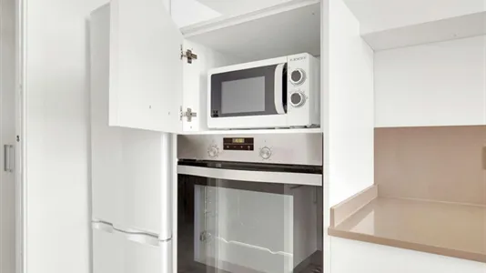 Apartments in Barcelona Ciutat Vella - photo 8