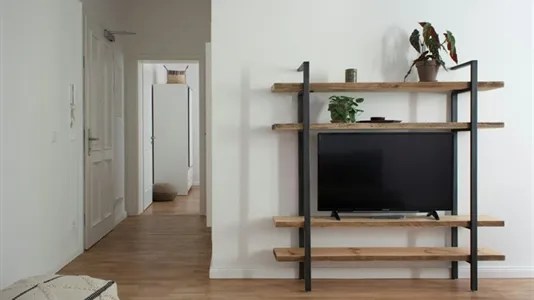 Apartments in Berlin Friedrichshain-Kreuzberg - photo 2