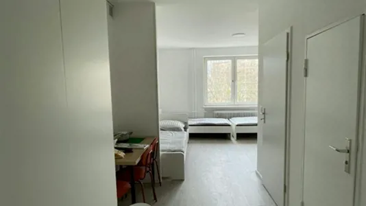 Apartments in Berlin Tempelhof-Schöneberg - photo 2