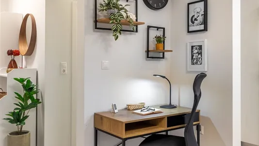 Apartments in Location is not specified - photo 9