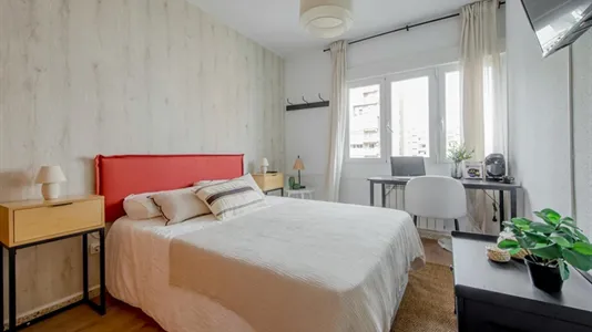 Rooms in Madrid Moncloa-Aravaca - photo 1