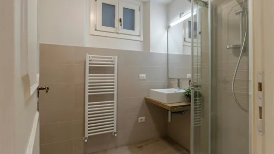Rooms in Florence - photo 5