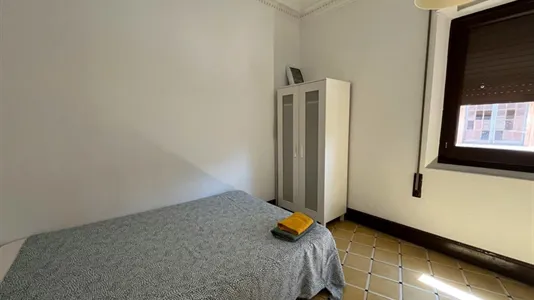 Rooms in Barcelona Ciutat Vella - photo 5