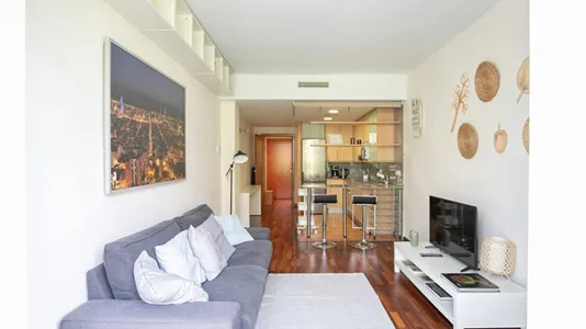 Apartments in Barcelona Eixample - photo 10