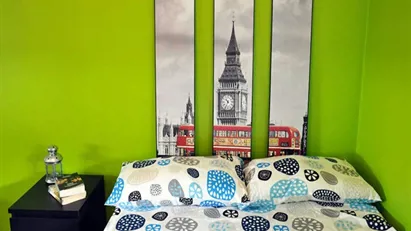 Room for rent in Milano Zona 6 - Barona, Lorenteggio, Milan