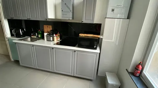 Rooms in Stad Brussel - photo 9