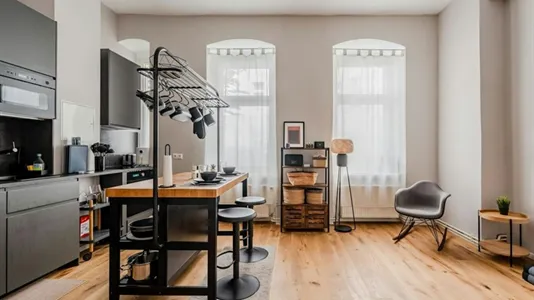 Apartments in Berlin Neukölln - photo 5