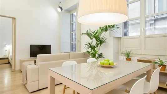 Apartments in Barcelona Ciutat Vella - photo 5