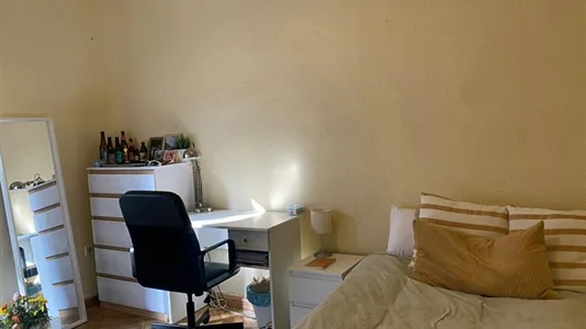 Rooms in Madrid Chamberí - photo 4