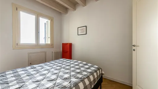 Apartments in Desenzano del Garda - photo 4