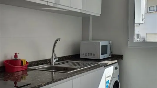 Rooms in Valencia Algirós - photo 8