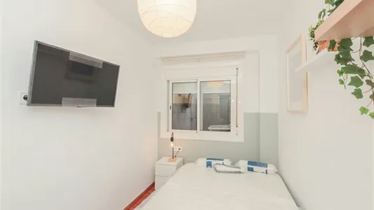 Rooms in Reus - photo 4