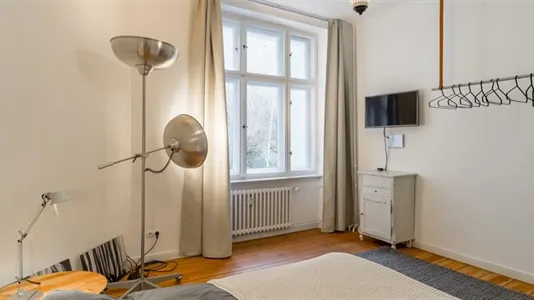 Apartments in Berlin Neukölln - photo 10