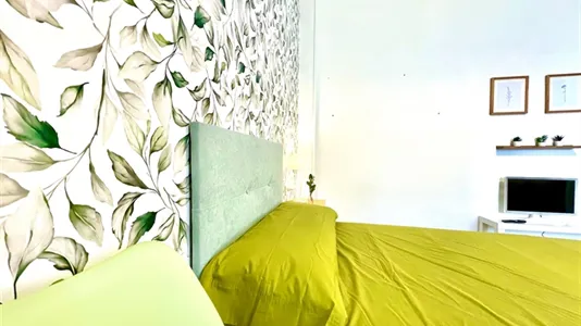 Rooms in Bilbao - photo 4