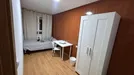 Room for rent, Madrid Usera, Madrid, &lt;span class=&quot;blurred street&quot; onclick=&quot;ProcessAdRequest(14432935)&quot;&gt;&lt;span class=&quot;hint&quot;&gt;See streetname&lt;/span&gt;[xxxxxxxxxxxxx]&lt;/span&gt;