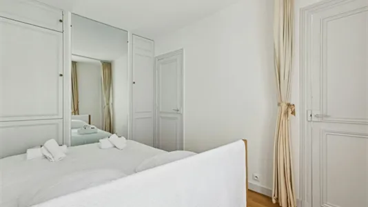 Apartments in Paris 1er arrondissement - photo 8