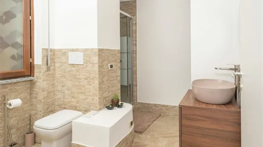 Apartments in Milano Zona 6 - Barona, Lorenteggio - photo 10