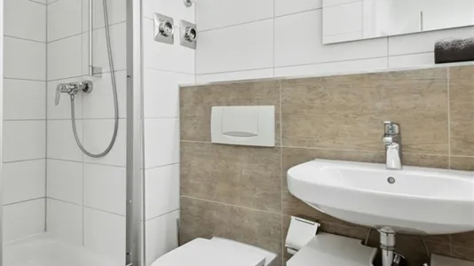 Rooms in Frankfurt Innenstadt II - photo 4