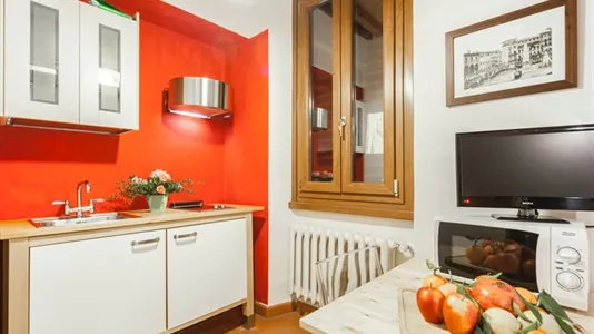 Apartments in Florence - photo 9