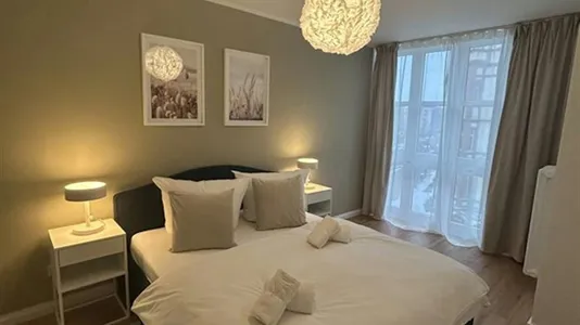 Apartments in Berlin Tempelhof-Schöneberg - photo 1