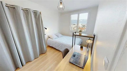 Rooms in Grenoble - photo 3