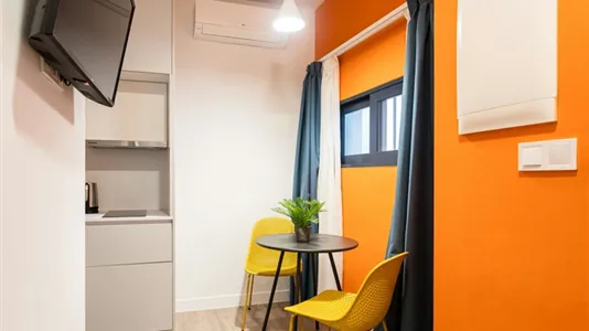 Apartments in Athens Exarchia - photo 2