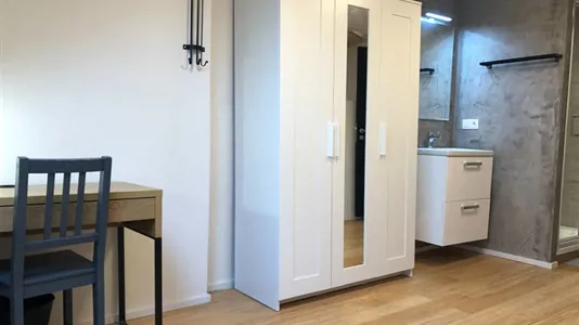 Rooms in Brussels Schaarbeek - photo 3