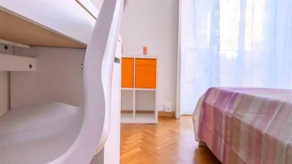 Room for rent in Milano Zona 1 - Centro storico, Milan